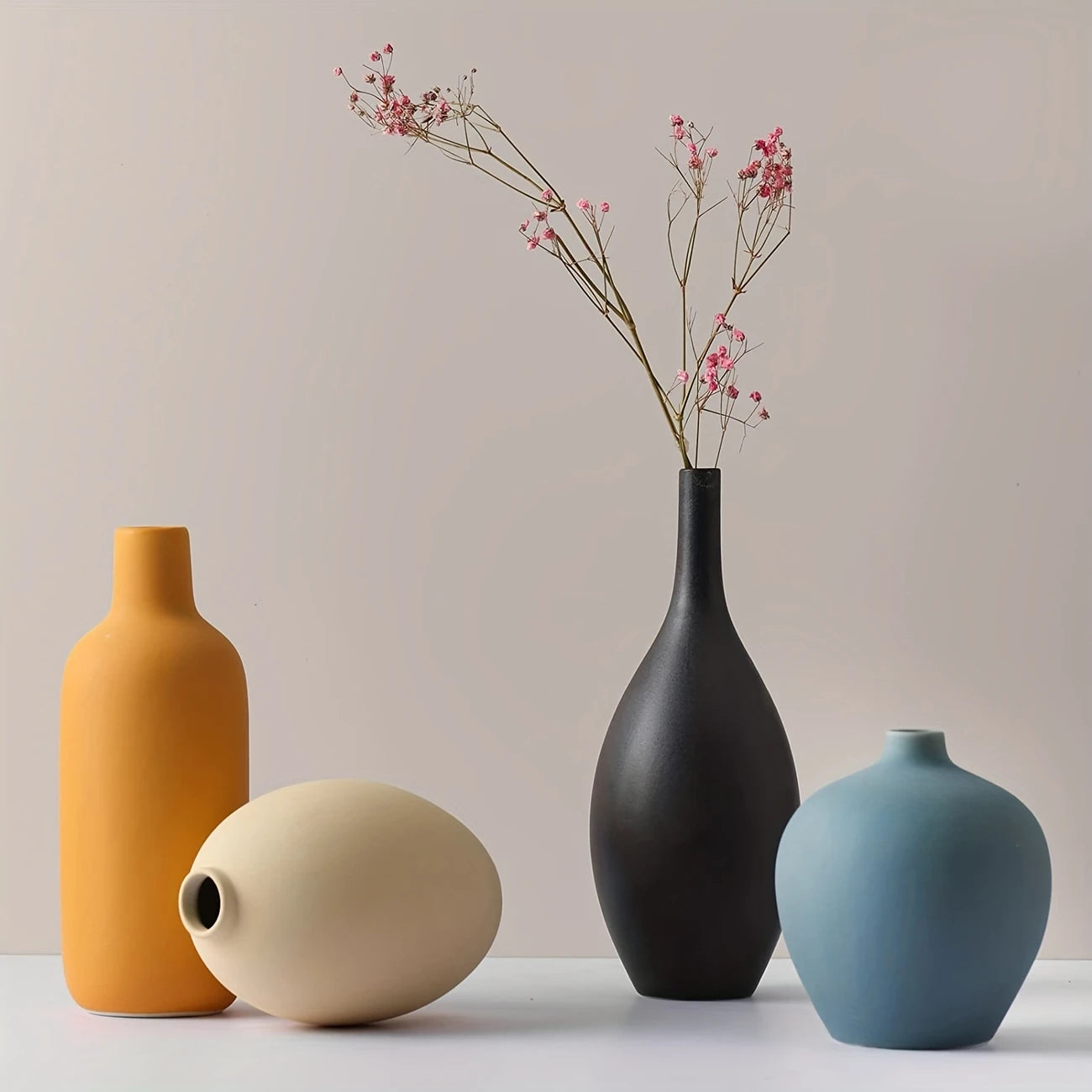 HavenBreezeโข 4-Piece Ceramic Vase Set